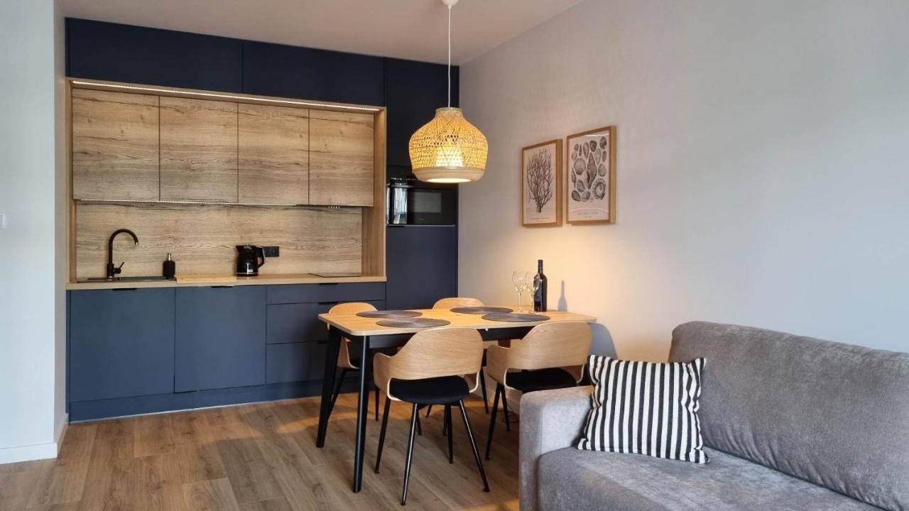 Wspanialy Apartament & Spa Nad Morzem Dziwnow Luaran gambar