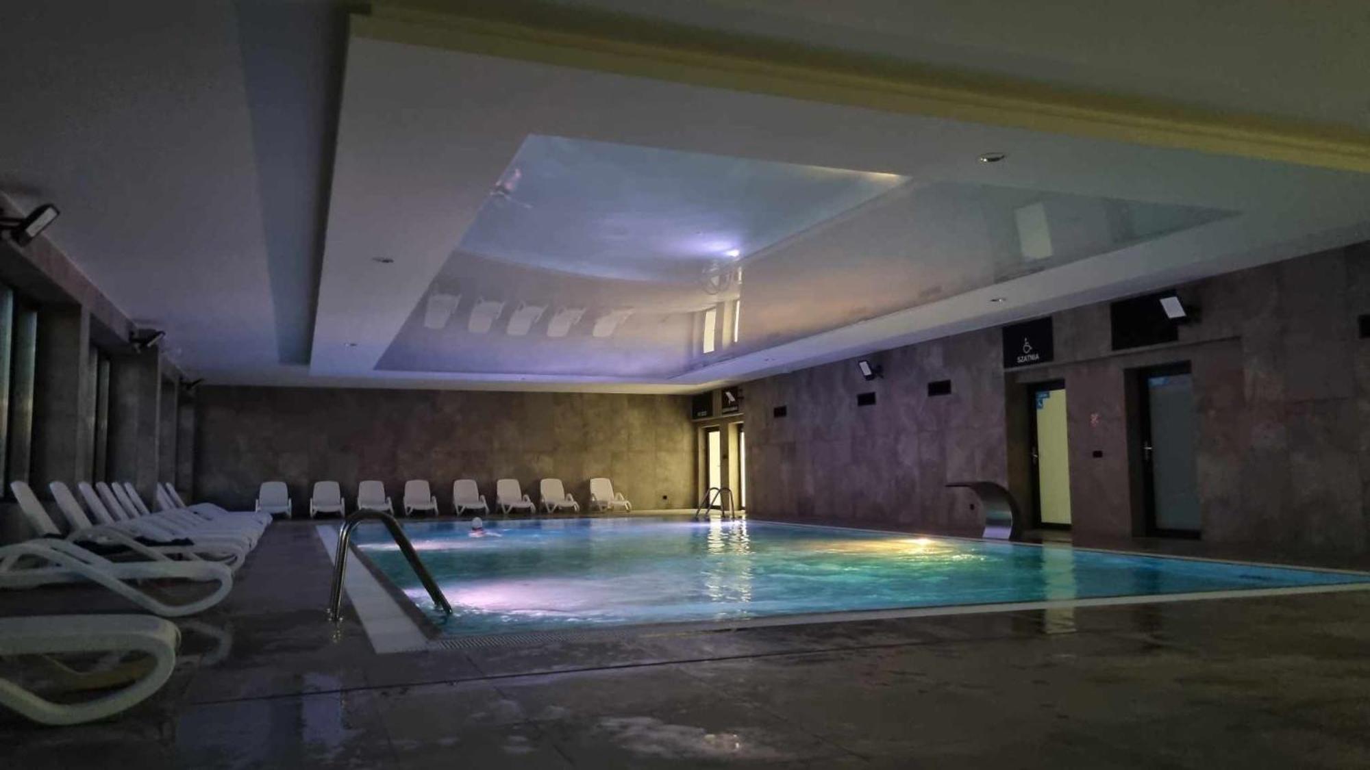 Wspanialy Apartament & Spa Nad Morzem Dziwnow Luaran gambar